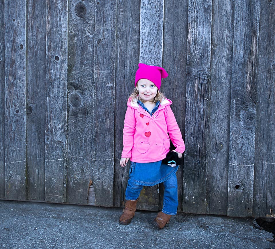 abby-girl-at-pine-ridge-dude-ranch